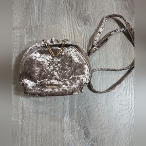 Aldo Elegant Velvet Chain Strap Bag Small/med